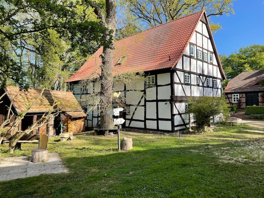 Wassermuehle Triglitz - Alleinlage Fuer Retreats, Workshops, Family & Friends 외부 사진